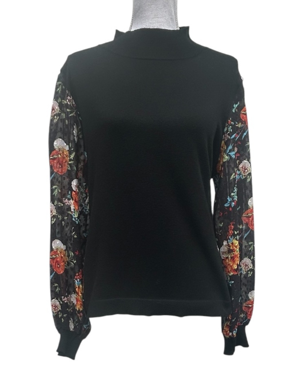 Dark Cottagecore floral sweater XL
